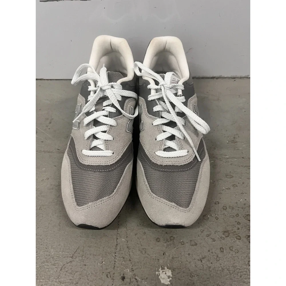 New Balance 997H CM997HCA Sneaker Mens US 8.5D Marblehead Suede Lifestyle Shoes‎